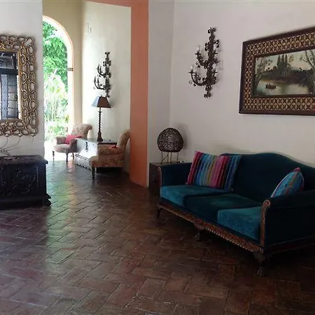 De Palacio Hotel 3*
