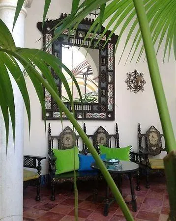 Otel De Palacio