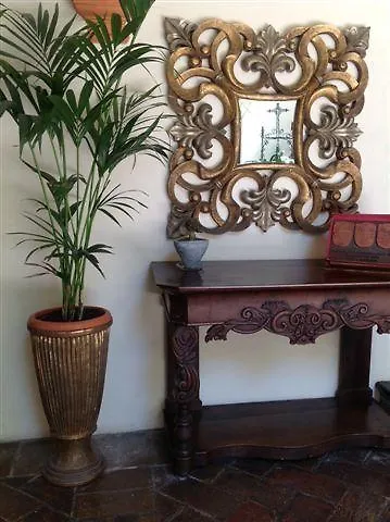 De Palacio 3*